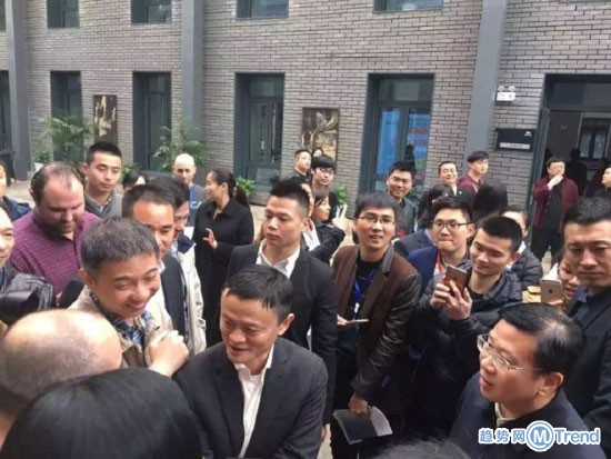 知名英语老师马云罗永浩